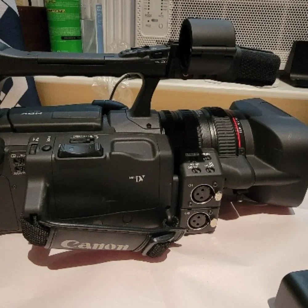 Canon XH A1S Camcorder MiniDV 3CCD